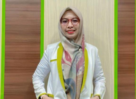 Hj. A. Nani Nurcahyani. S.ST.